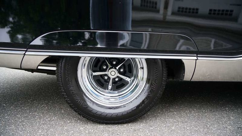 1968 Chrysler New Yorker Hardtop - 21838222 - 27