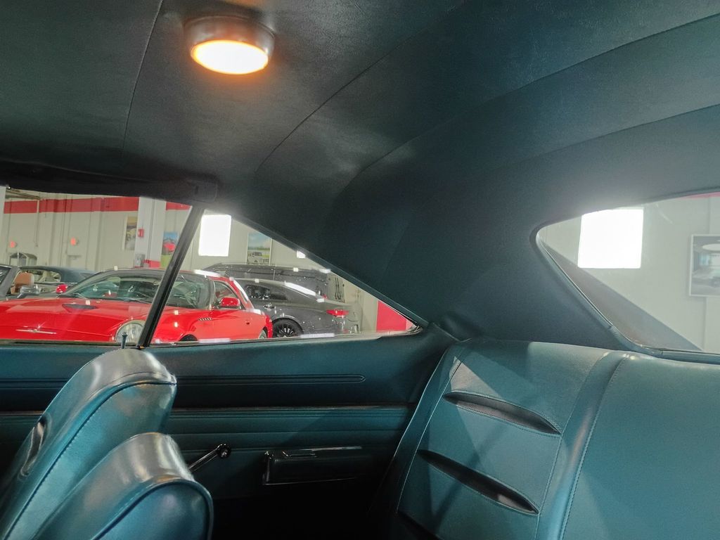 1968 Dodge Charger R/T 426 HEMI Collector Classic Show Car - 23091160 - 19