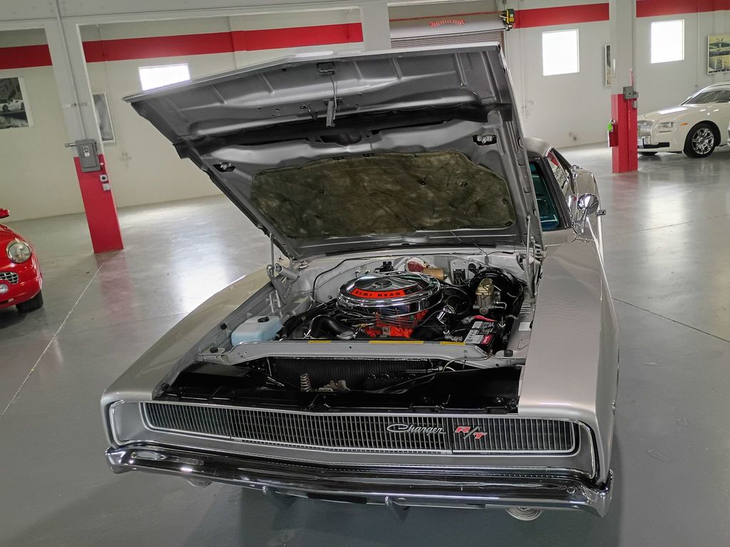 1968 Dodge Charger R/T 426 HEMI Collector Classic Show Car - 23091160 - 45