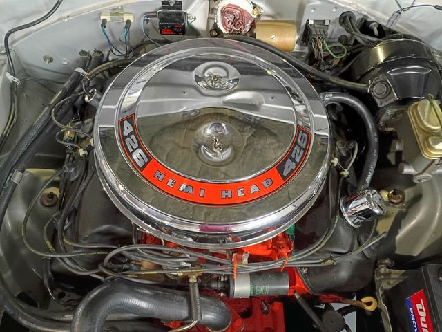 1968 Dodge Charger R/T 426 HEMI Collector Classic Show Car - 23091160 - 49