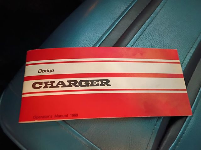 1968 Dodge Charger R/T 426 HEMI Collector Classic Show Car - 23091160 - 68