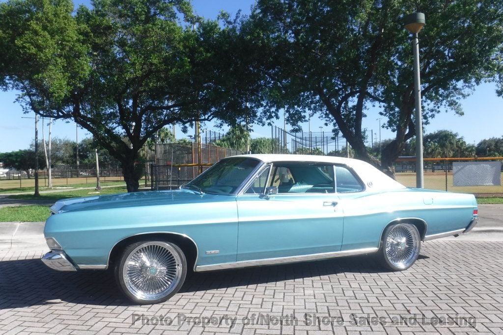 1968 Ford LTD Car Show Ready - 22646465 - 27