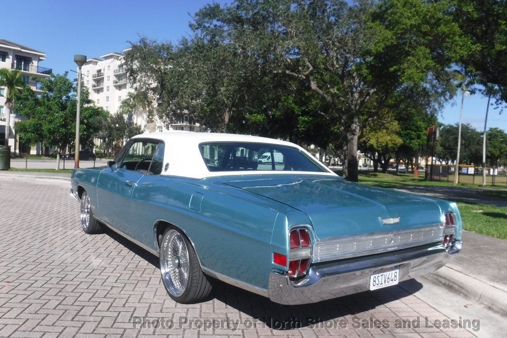 1968 Ford LTD Car Show Ready - 22646465 - 28