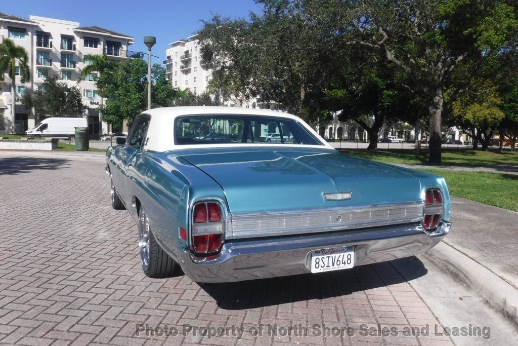 1968 Ford LTD Car Show Ready - 22646465 - 29