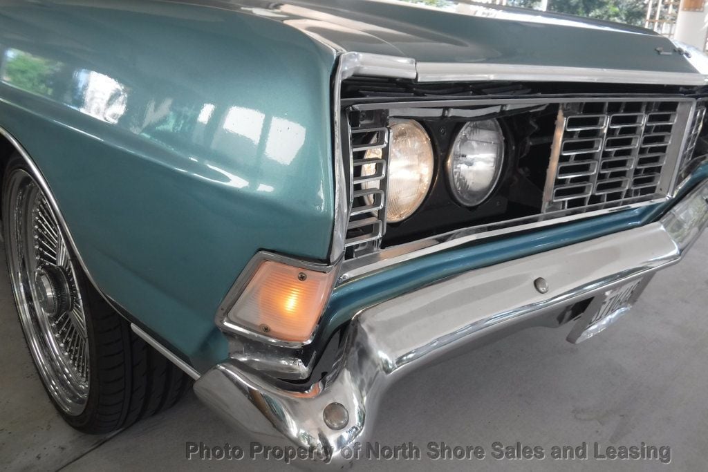 1968 Ford LTD Car Show Ready - 22646465 - 62