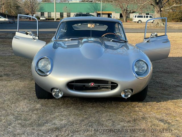 1968 Jaguar E-Type 1968 JAGUAR E-TYPE FHC CUSTOM WIDE BODY - 21814369 - 36