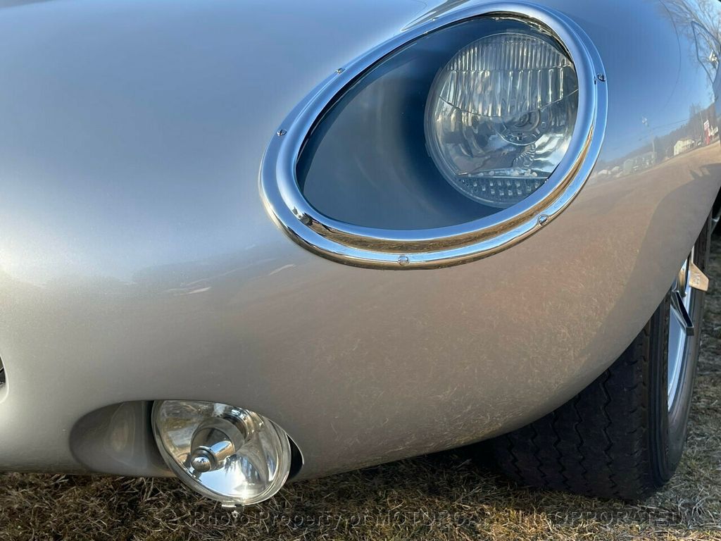 1968 Jaguar E-Type FHC 1968 JAGUAR E-TYPE FHC CUSTOM WIDE BODY - 21814369 - 38