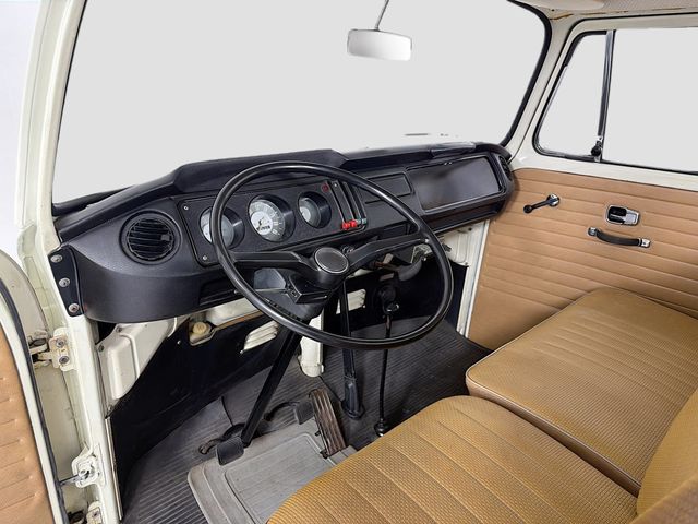 1968 Volkswagen Single Cab Truck  - 22989683 - 19