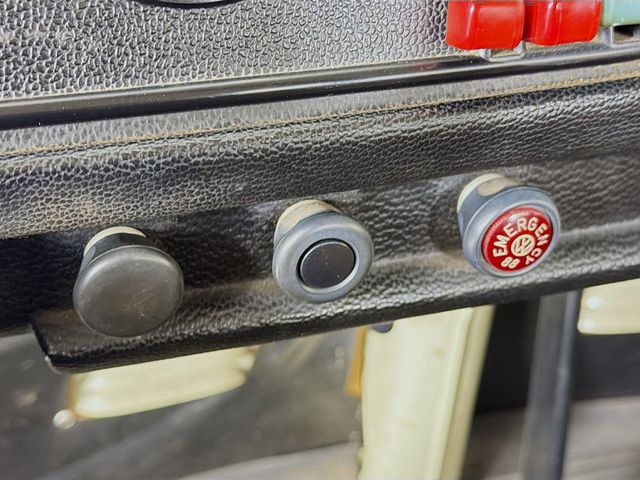 1968 Volkswagen Single Cab Truck  - 22989683 - 20