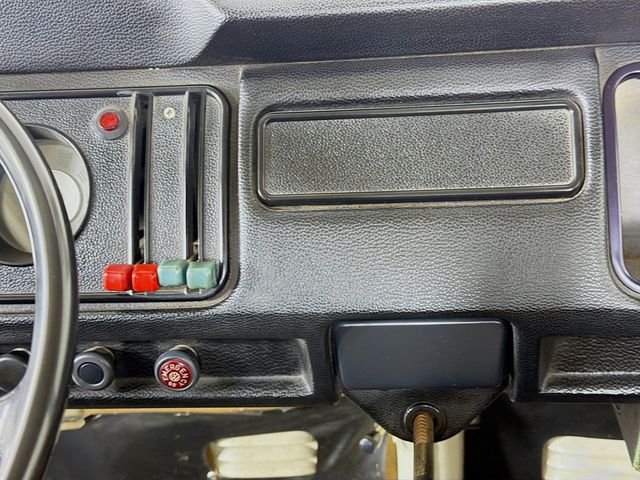 1968 Volkswagen Single Cab Truck  - 22989683 - 25