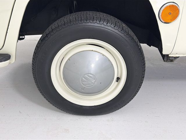1968 Volkswagen Single Cab Truck  - 22989683 - 36