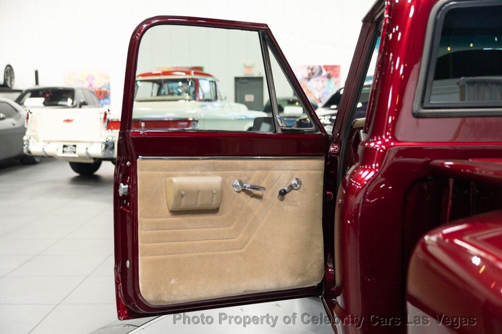 1969 Chevrolet C10 C10 Custom  - 22650779 - 7