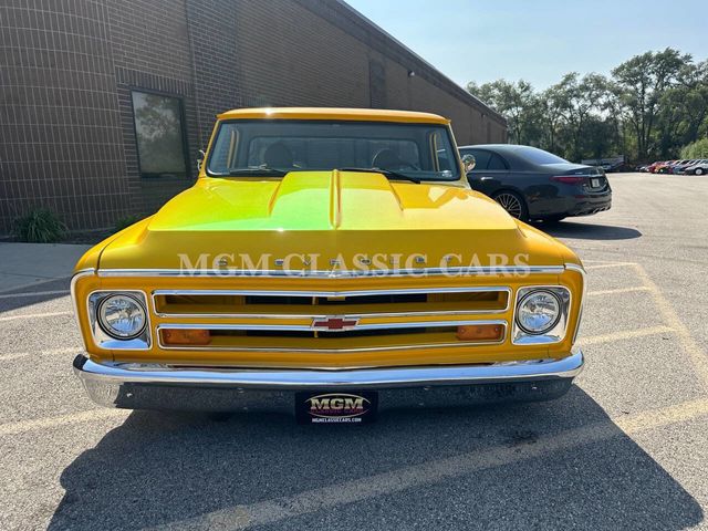 1969 Chevrolet C/K 10 Series BIG BLOCK 454 ON AIRRIDE CUSTOM PAINT - 22615498 - 9