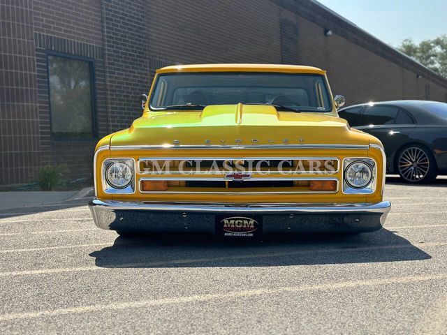 1969 Chevrolet C/K 10 Series BIG BLOCK 454 ON AIRRIDE CUSTOM PAINT - 22615498 - 16