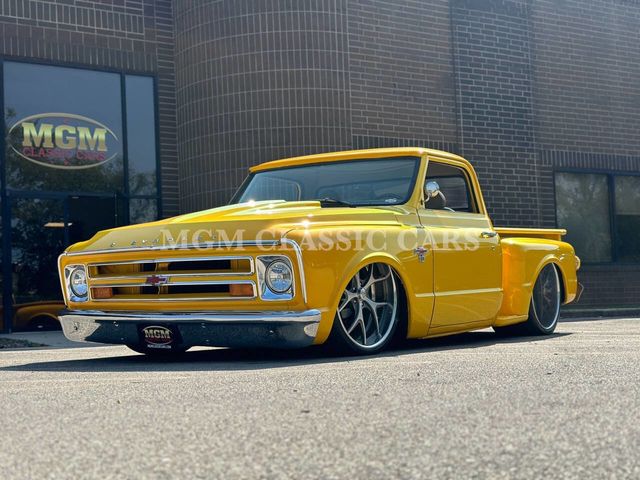 1969 Chevrolet C/K 10 Series BIG BLOCK 454 ON AIRRIDE CUSTOM PAINT - 22615498 - 1