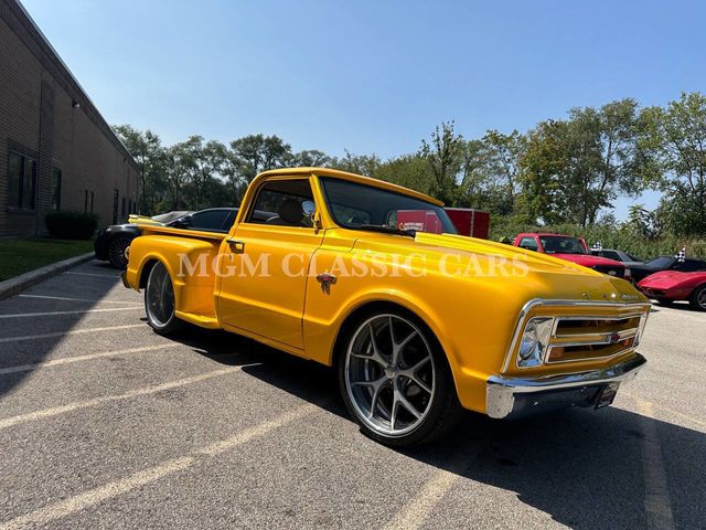 1969 Chevrolet C/K 10 Series BIG BLOCK 454 ON AIRRIDE CUSTOM PAINT - 22615498 - 22