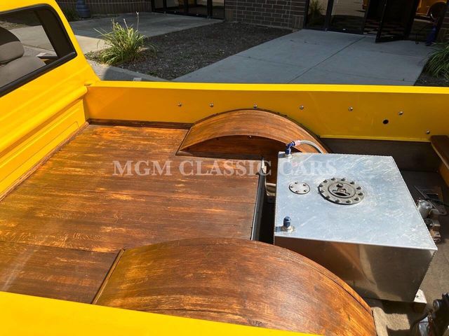 1969 Chevrolet C/K 10 Series BIG BLOCK 454 ON AIRRIDE CUSTOM PAINT - 22985789 - 17