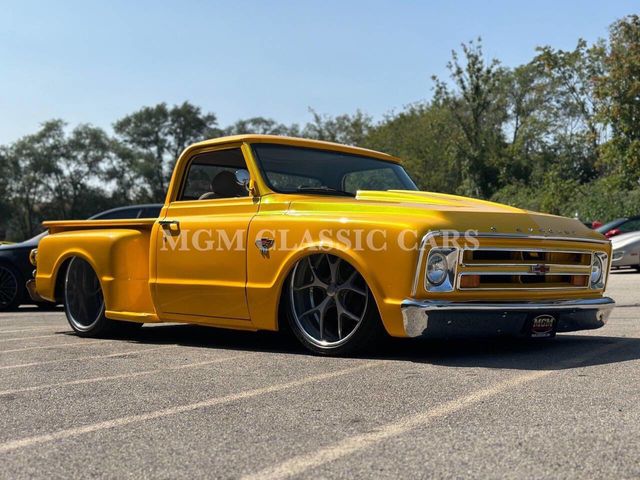 1969 Chevrolet C/K 10 Series BIG BLOCK 454 ON AIRRIDE CUSTOM PAINT - 22985789 - 18