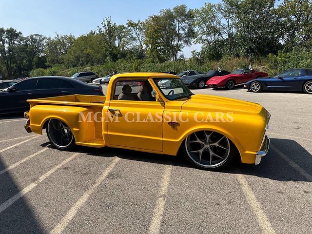 1969 Chevrolet C/K 10 Series BIG BLOCK 454 ON AIRRIDE CUSTOM PAINT - 22985789 - 25