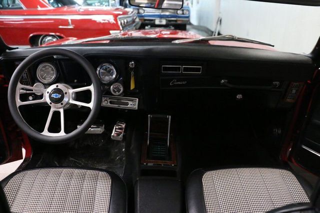 1969 Chevrolet Camaro  - 22187920 - 26