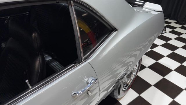 1969 Chevrolet Camaro FRESH RESTORED - CORTEZ SILVER - 12 BOLT - 22940458 - 38