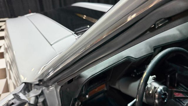 1969 Chevrolet Camaro FRESH RESTORED - CORTEZ SILVER - 12 BOLT - 22940458 - 48