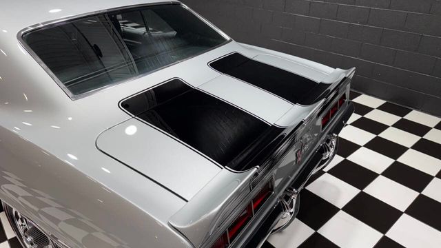 1969 Chevrolet Camaro FRESH RESTORED - CORTEZ SILVER - 12 BOLT - 22940458 - 52