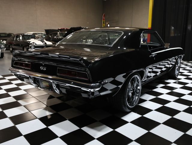 1969 Chevrolet Camaro PRO TOURING RESTOMOD 454-AC - 23044809 - 20