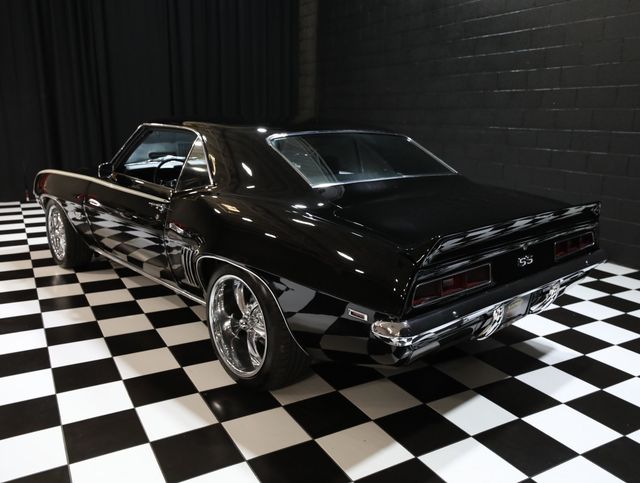 1969 Chevrolet Camaro PRO TOURING RESTOMOD 454-AC - 23044809 - 27