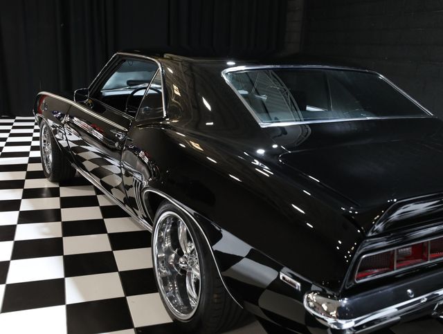 1969 Chevrolet Camaro PRO TOURING RESTOMOD 454-AC - 23044809 - 28
