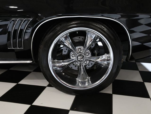 1969 Chevrolet Camaro PRO TOURING RESTOMOD 454-AC - 23044809 - 33