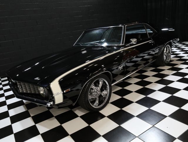 1969 Chevrolet Camaro PRO TOURING RESTOMOD 454-AC - 23044809 - 7