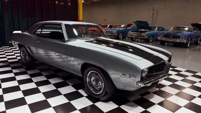 1969 Chevrolet Camaro SS350 X44 SUPER SPORT - 22940458 - 12
