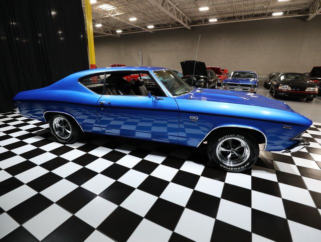 1969 Chevrolet Chevelle BIG BLOCK 454 - 4 SPD - 12 BOLT - 23056716 - 17