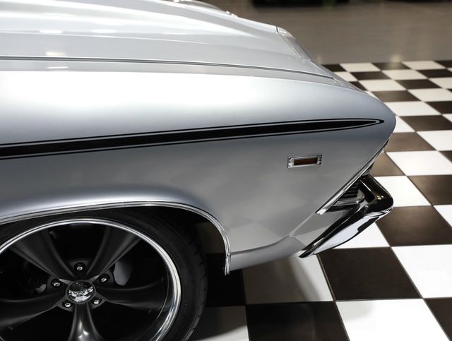 1969 Chevrolet Chevelle BIG BLOCK - SHOW PIECE - 23056689 - 15
