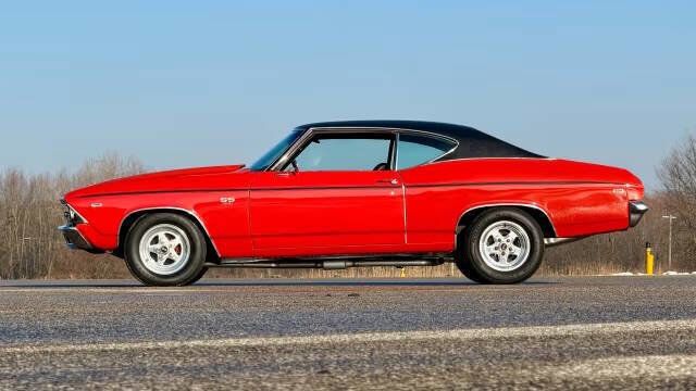 1969 Chevrolet Chevelle POWERFUL BIG BLOCK ENGINE - HURST 4 SPEED - 22980012 - 9