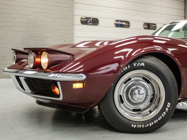 1969 CHEVROLET CORVETTE 427 Stingray Convertible 4-Speed - 22958677 - 25