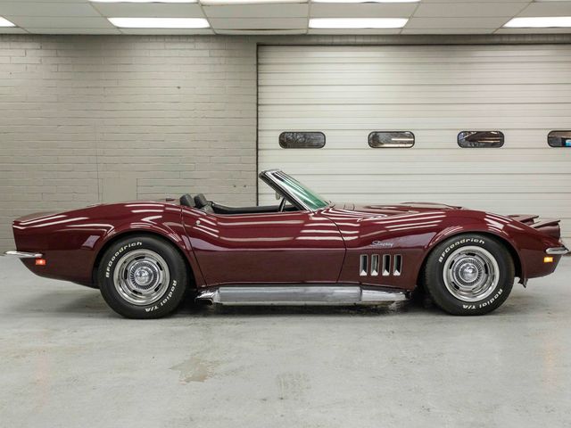 1969 CHEVROLET CORVETTE 427 Stingray Convertible 4-Speed - 22958677 - 2