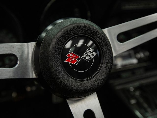 1969 CHEVROLET CORVETTE 427 Stingray Convertible 4-Speed - 22958677 - 30