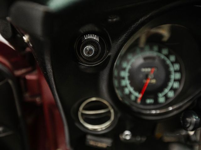 1969 CHEVROLET CORVETTE 427 Stingray Convertible 4-Speed - 22958677 - 31