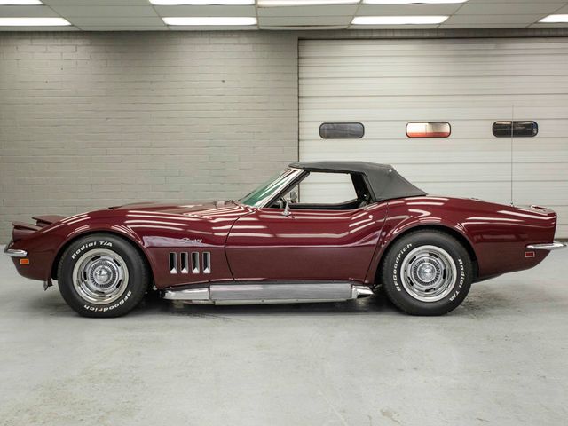 1969 CHEVROLET CORVETTE 427 Stingray Convertible 4-Speed - 22958677 - 3