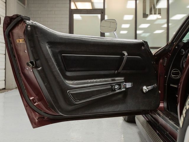 1969 CHEVROLET CORVETTE 427 Stingray Convertible 4-Speed - 22958677 - 42