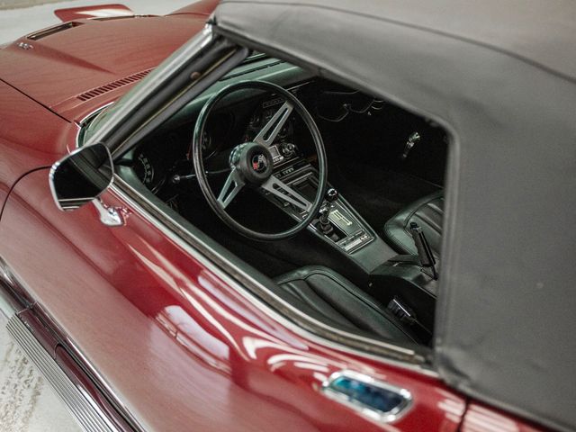 1969 CHEVROLET CORVETTE 427 Stingray Convertible 4-Speed - 22958677 - 46