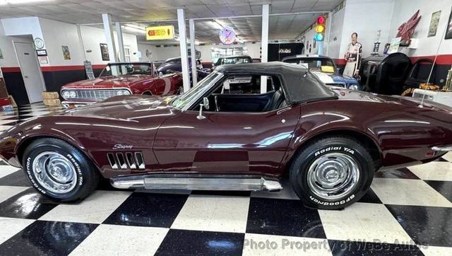 1969 Chevrolet Corvette Convertible Matching - 23058305 - 24