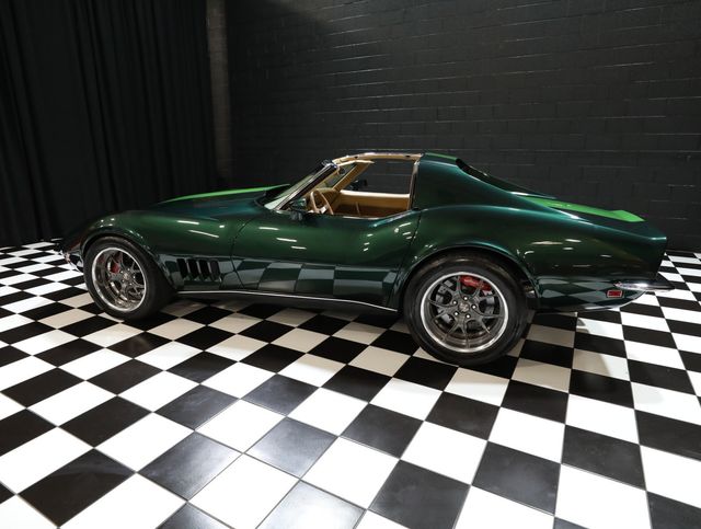1969 Chevrolet Corvette Custom build 502 - Top shelf - 23056690 - 35