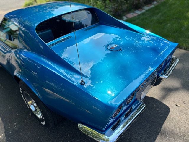 1969 Chevrolet Corvette Stingray Coupe Matching Numbers T-Tops - 22919761 - 15