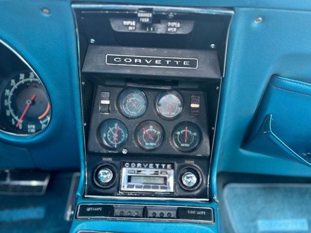 1969 Chevrolet Corvette Stingray Coupe Matching Numbers T-Tops - 22919761 - 23