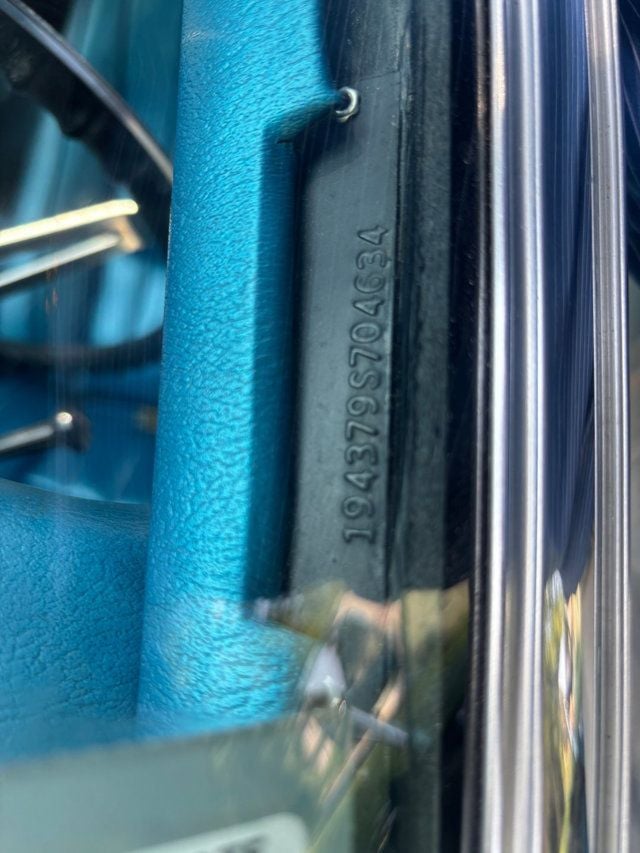 1969 Chevrolet Corvette Stingray Coupe Matching Numbers T-Tops - 22919761 - 33