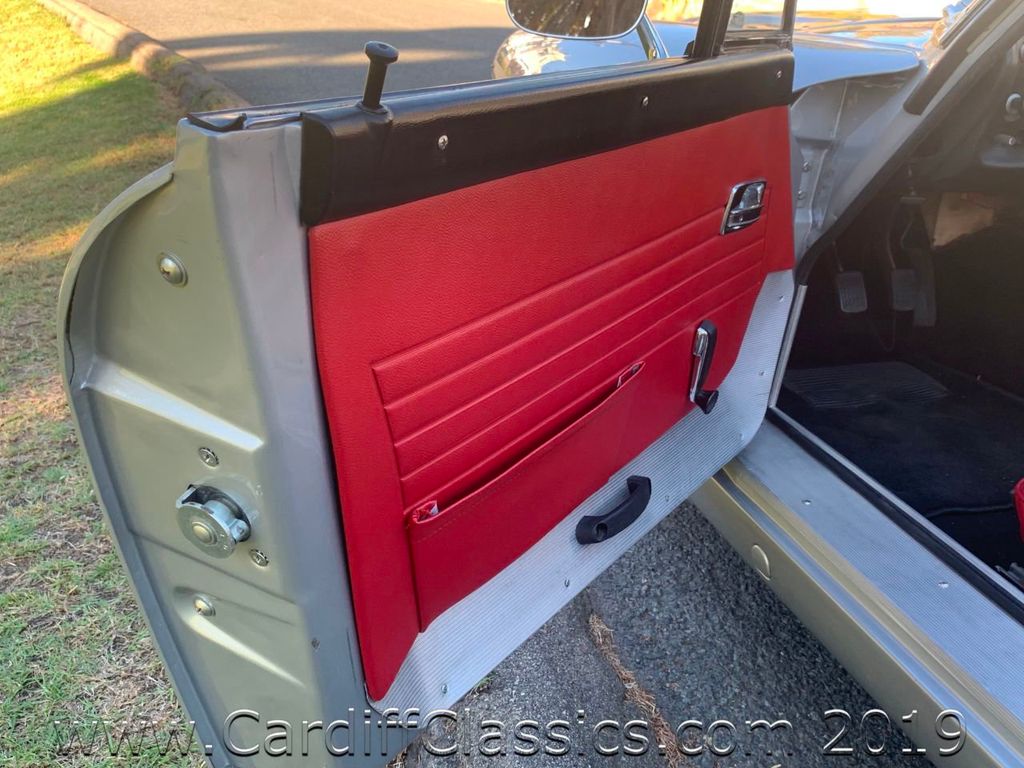 1969 Datsun 2000  - 19473394 - 13