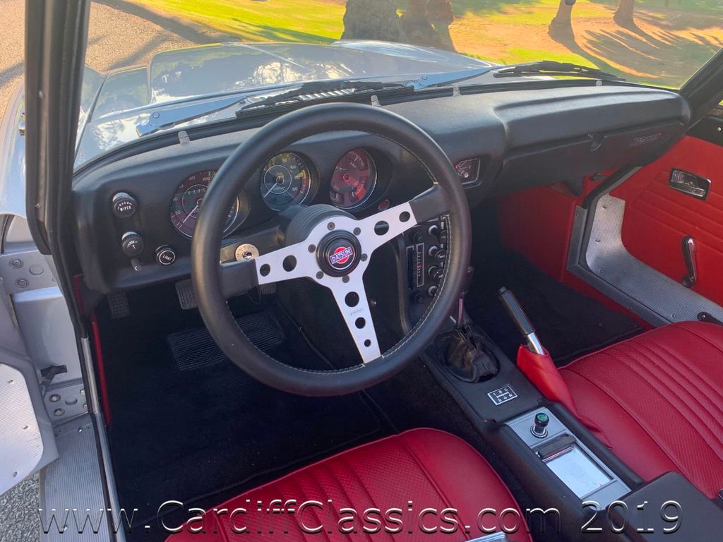 1969 Datsun 2000  - 19473394 - 16